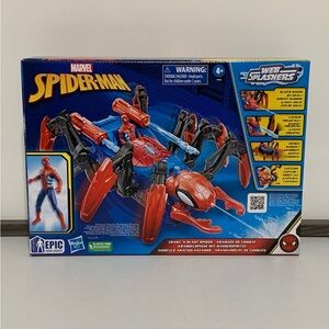 Marvel Spider-Man Crawl 'N Blast Spider with Action Figure Set-New